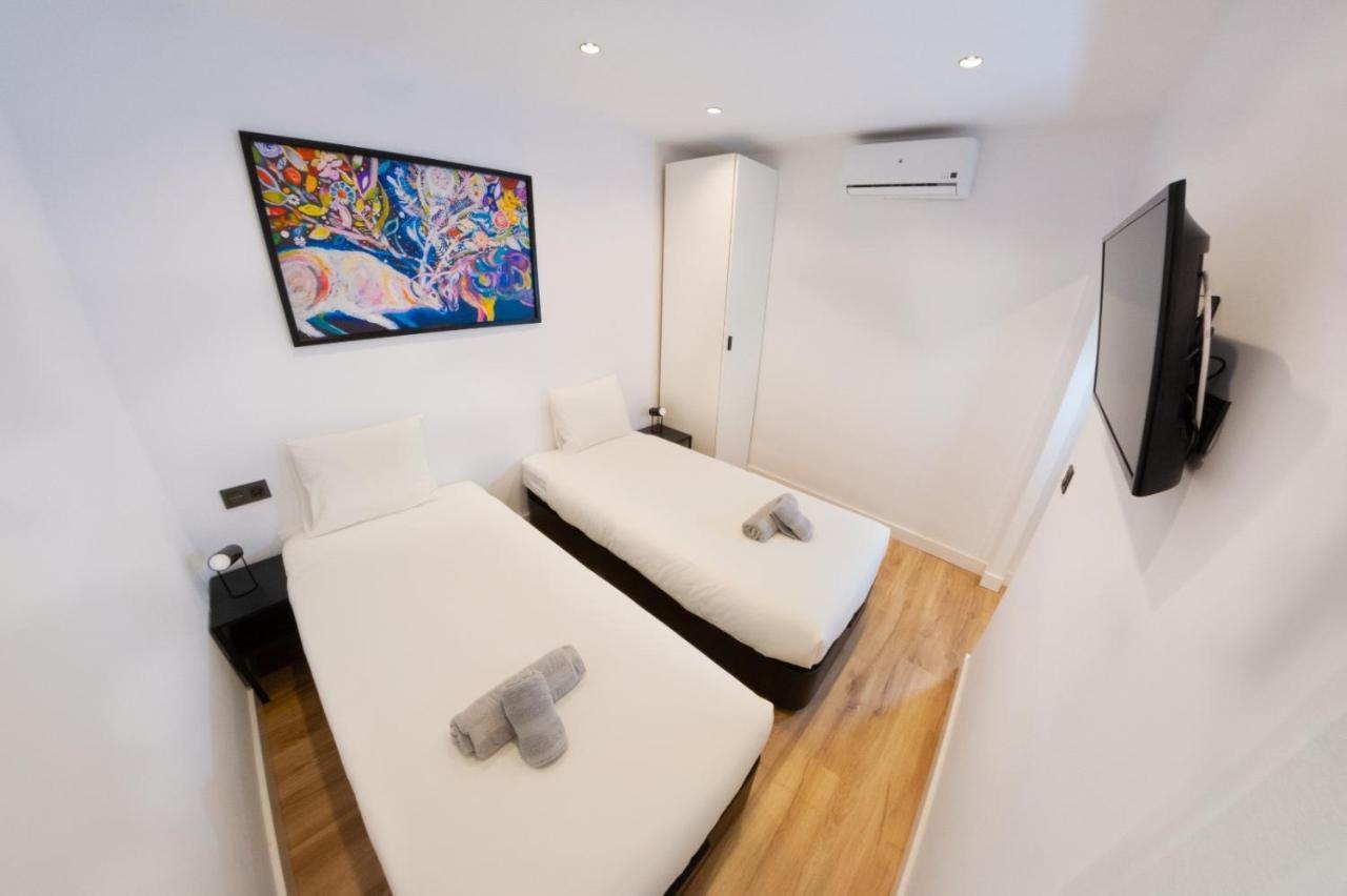 Modern Haven For Urban Explorers By Rems مالقة المظهر الخارجي الصورة